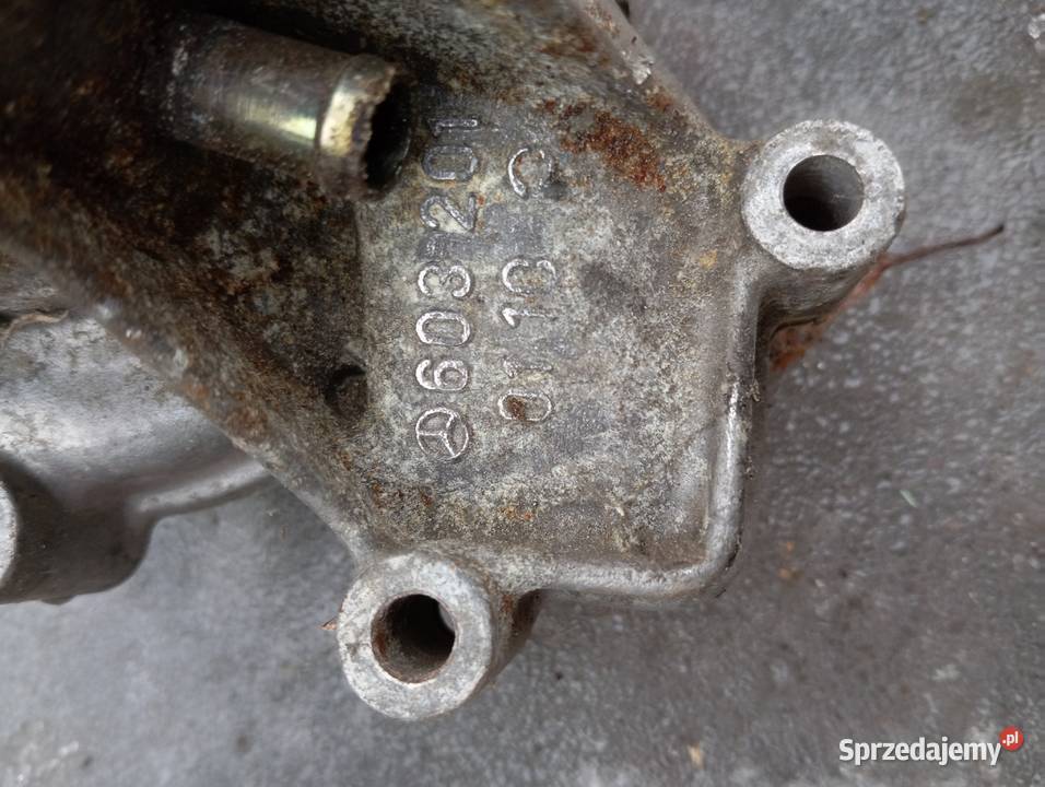 Pompa wody Mercedes Lublin