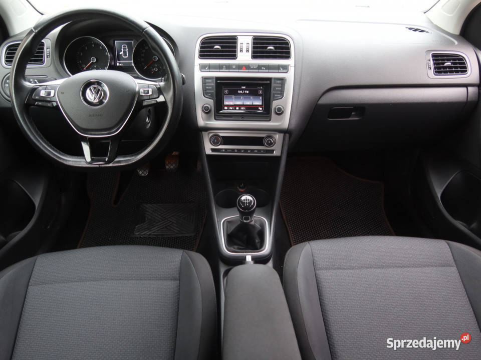 VW Polo 12 TSI światła przeciwmgielne