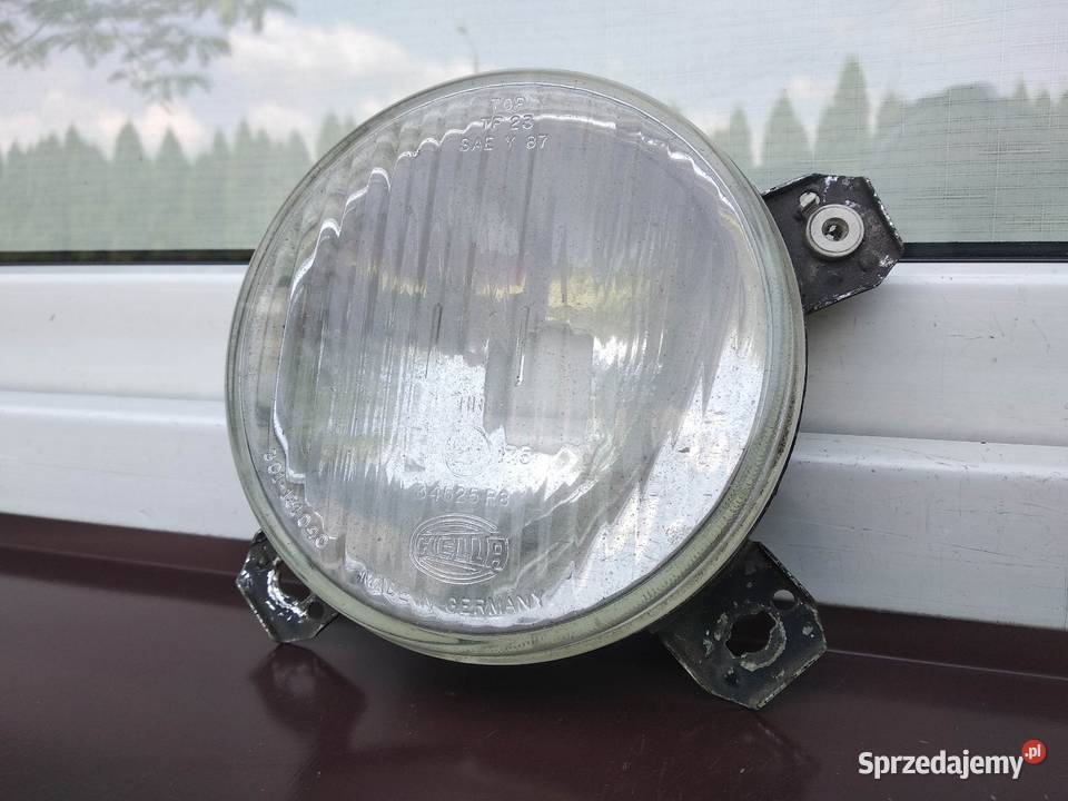 VW Golf MK2 II lampa przednia prawa osobowe Sieradz
