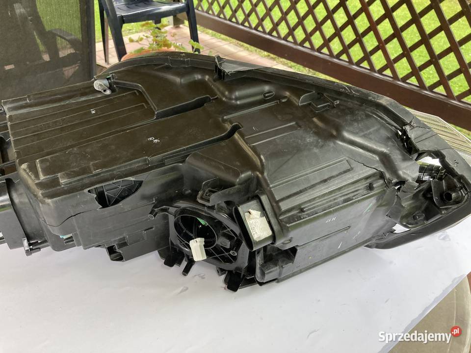 Reflektory xenonowe Vw Touareg 7P Skawina