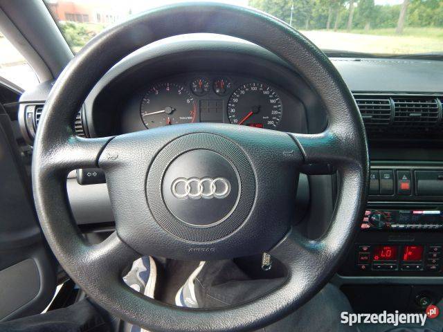 Audi A4 B5 16 Benzyna 101 elektryczne lusterka Gryfice