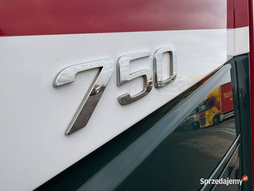 Ciagnik Volvo Fh 750 Warszawa