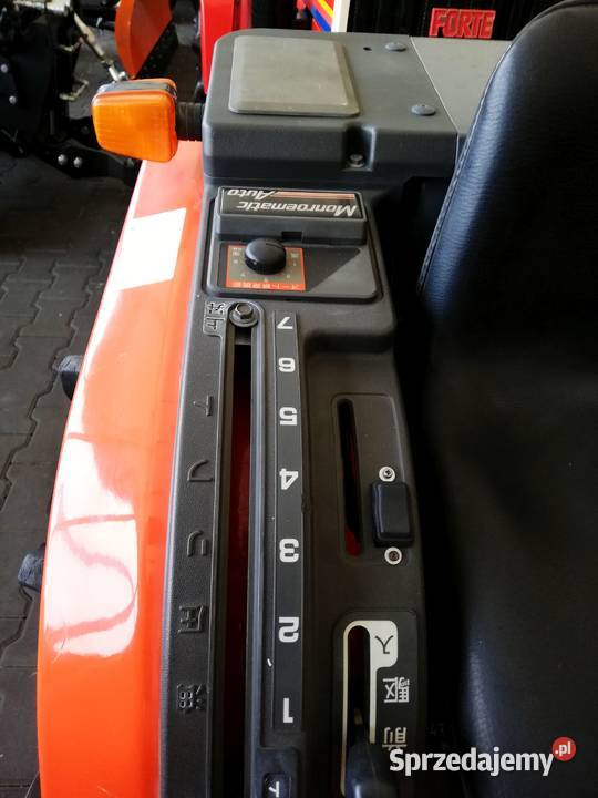 Używany traktor japoński Kubota Aste A15 4x4 15 łódzkie Kobiele Wielkie