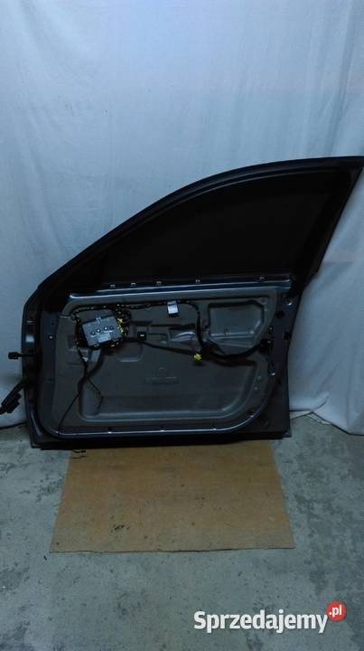 drzwi BMW E60 sedan komplet Kielce sprzedam