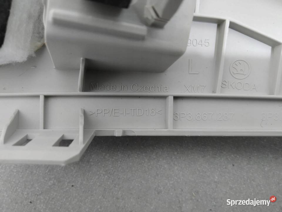 OSŁONA SŁUPKA C LEWY TYŁ HB 3P3867287 Skoda