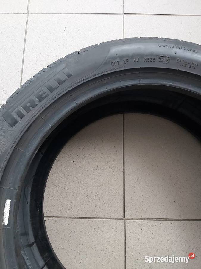 Opona Zimowa Pirelli Sottozero 245 45 R18 Komorniki