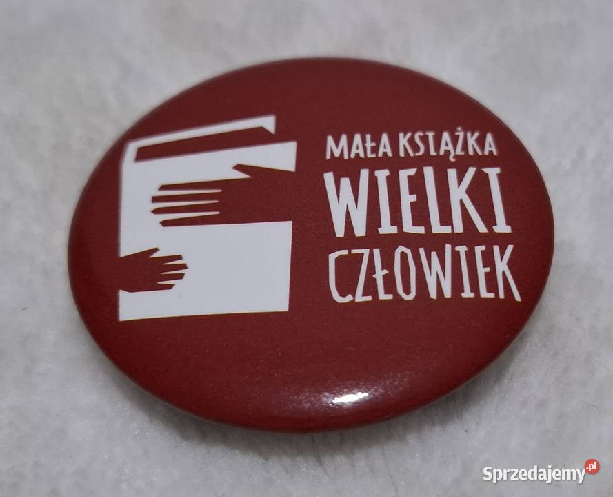 Przypinka Mała książka Wielki Człowiek 38