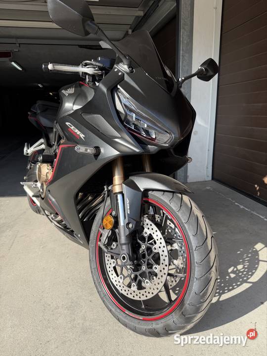 Honda CBR650R A2 2020 29 000 Quickshifter ABS Kleosin