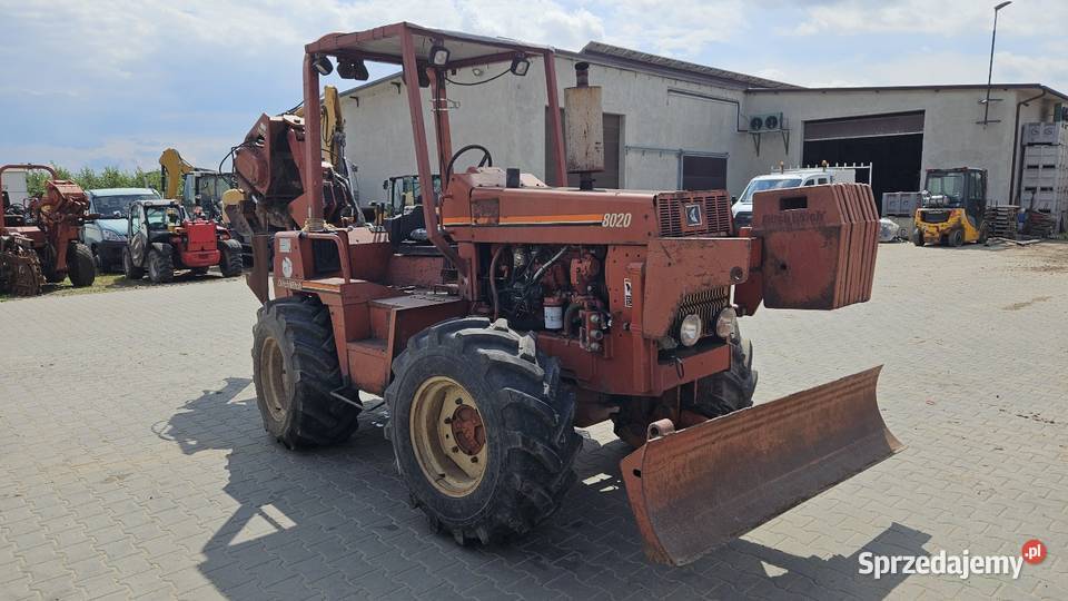 Pługoukładacz wibropług Ditch Witch 8020 Sochaczew