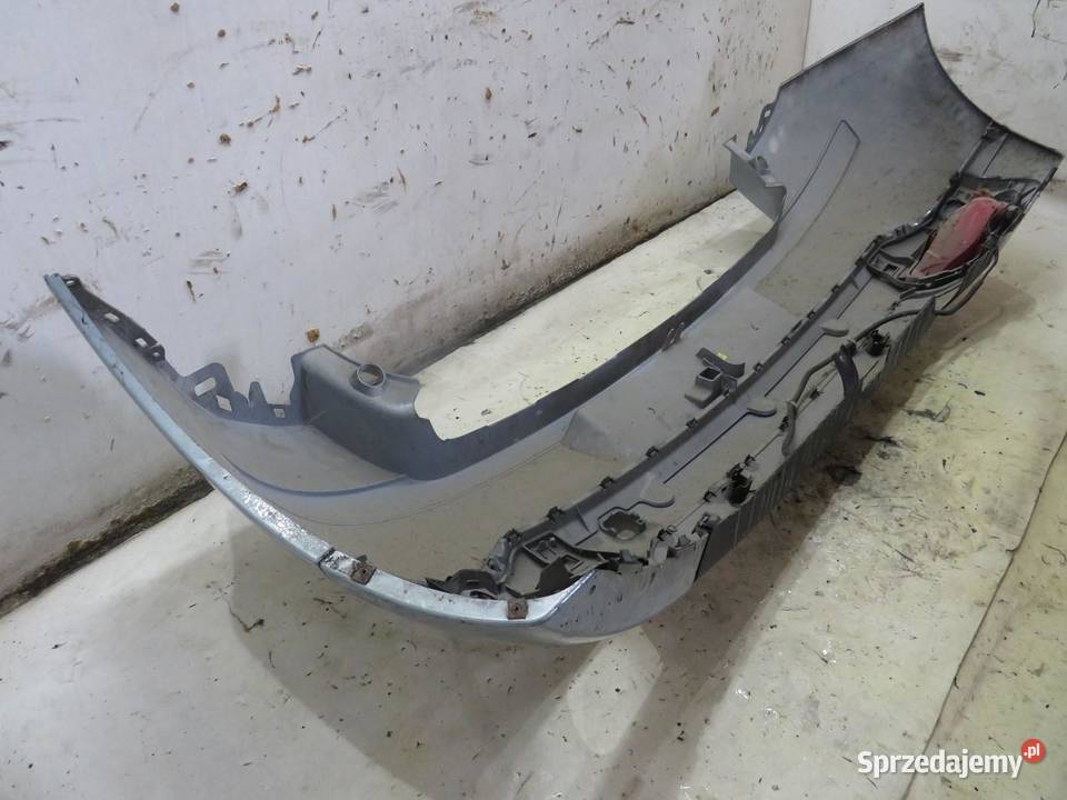 ZDERZAK TYLNY TYŁ CITROEN C4 HB I