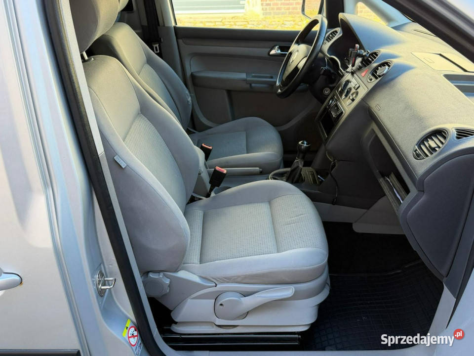Volkswagen Caddy 19 TDI life 5osobowy Bluetooth Koszalin
