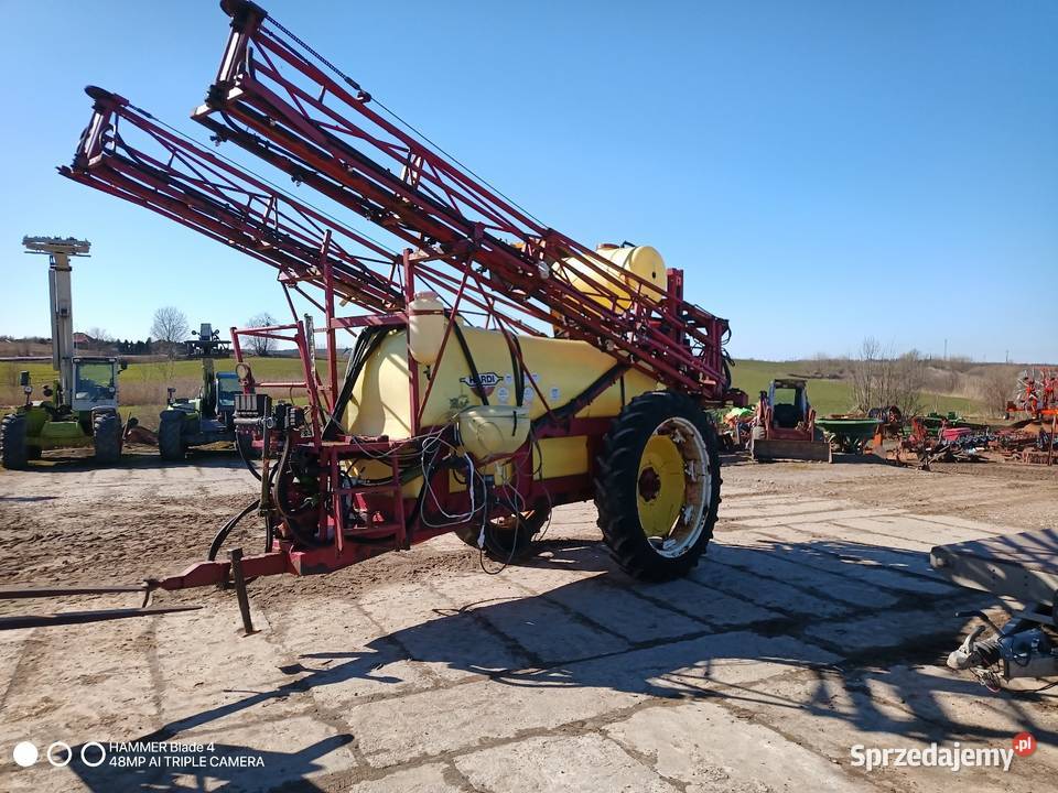 Opryskiwacz hardi 3500 24m Kiwity sprzedam