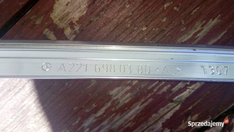 Listwa chrom A 221 698 0380 Mercedes w 221 lewy Części