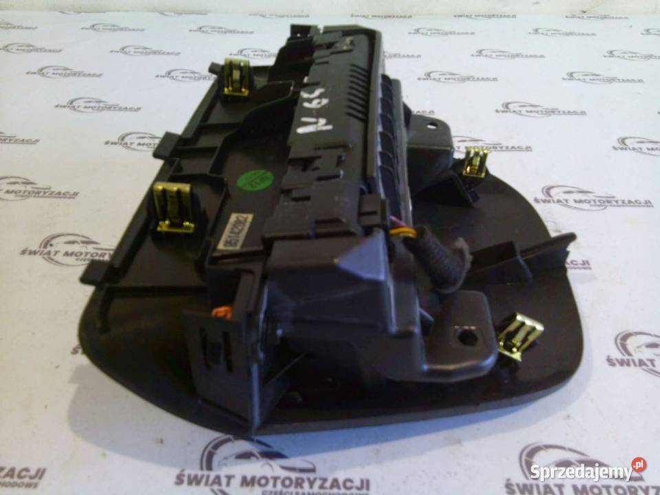 MOKKA A 15r ekran daszek kokpitu 95142082