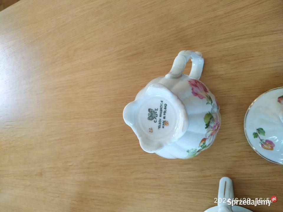 Komplet do kawy porcelana nowy Grabówka