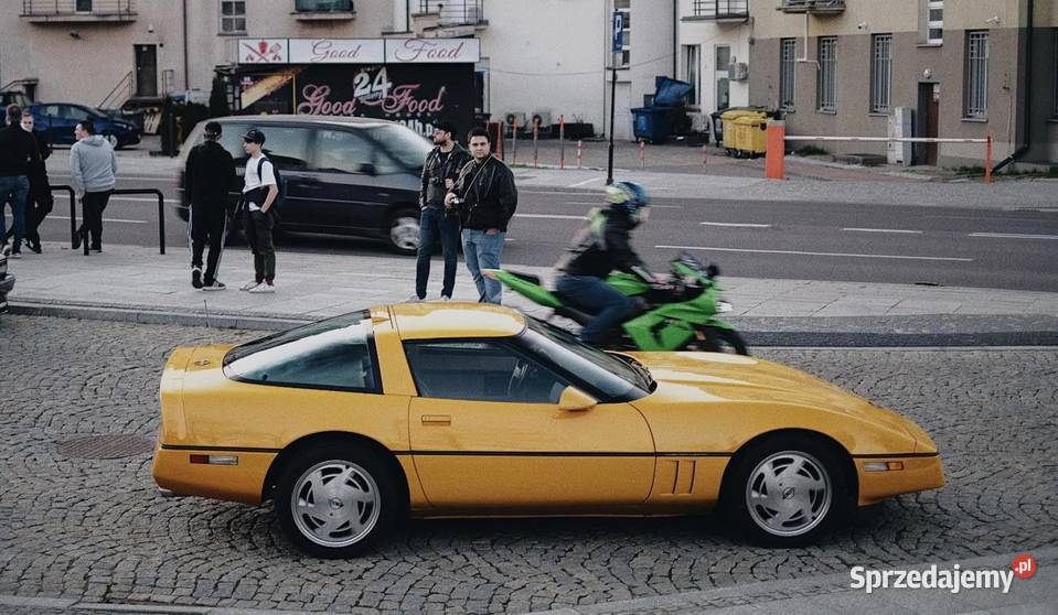 CHEVROLET CORVETTE 1988 żółta nieuszkodzony Białystok