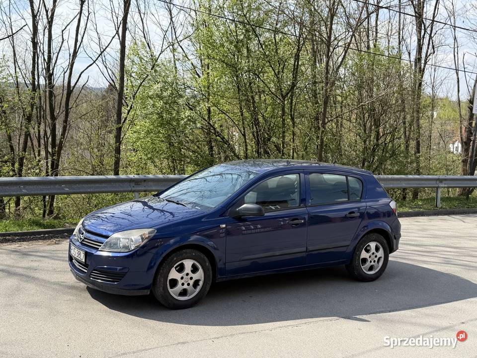 Opel Astra H 2004 17CDTi 80KM Jasło