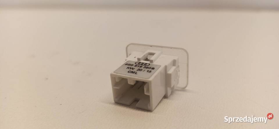 AUDI A7 4G LAMPKA OŚWIETLENIE 4G0919390B dolnośląskie sprzedam