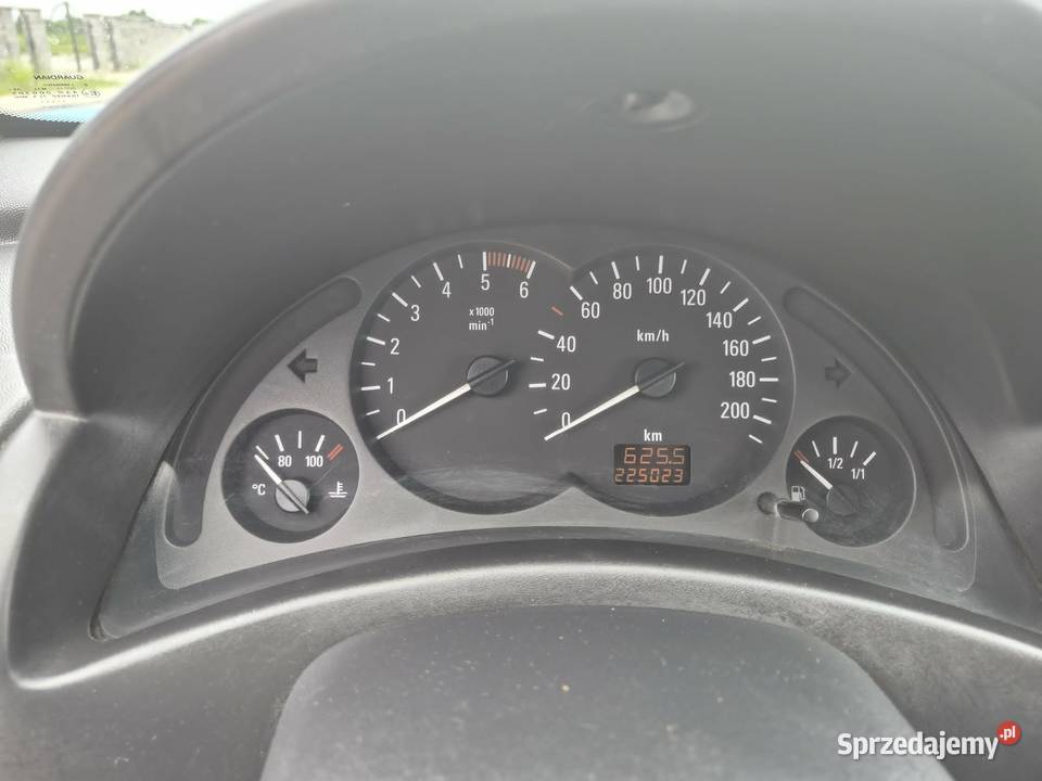 OPEL CORSA sprawna długie opłaty 2004r Corsa Grajewo sprzedam