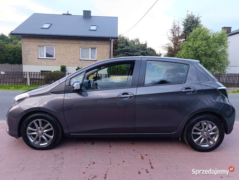 Toyota Yaris 13 benzyna 2014r 5 drzwi udok Lgota-Mokrzesz