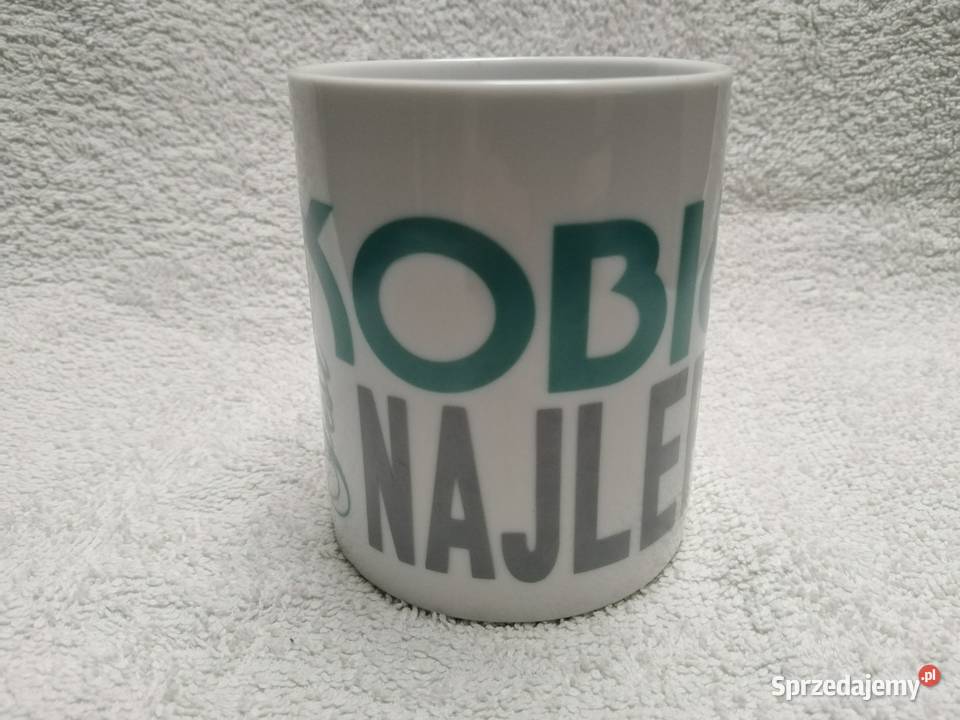 Biały kubek z napisem