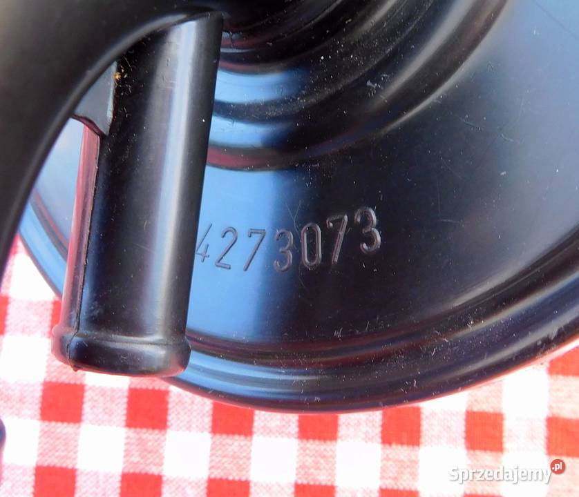 Nowa osłona Pokrywa filtra powietrza Fiat 126p osobowe małopolskie Tarnów
