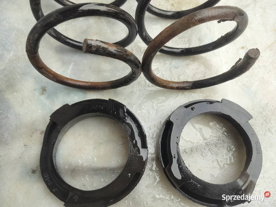 FIAT 126P SPREZYNY TYLNGO ZAWIESZENIA