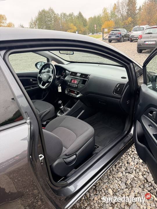 Kia Rio 14 benzyna 2014r 1400cm3 lubelskie Tomaszów Lubelski