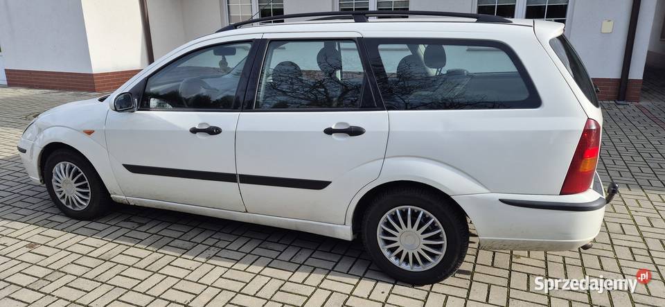 FORD FOCUS LIFT KOMBI 1800 TDDIHAK Głogów sprzedam