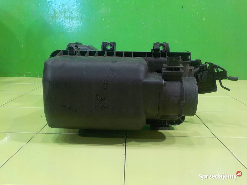 KIA CARNIVAL II 29 CRDI 08r 5D obudowa filtra osobowe mazowieckie Suków