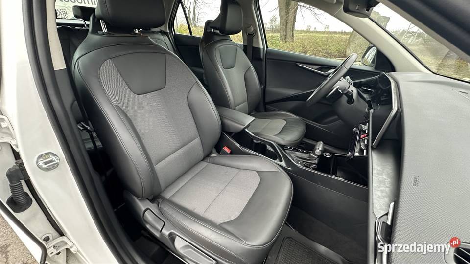 Raty Plug IN HYBRYDA automat Klimatronic Navi 105KM Masłowo