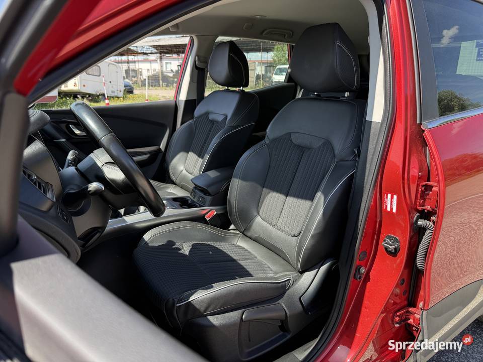 Renault Kadjar 12 BENZYNA Klimatronik Nawigacja nawigacja Konin sprzedam