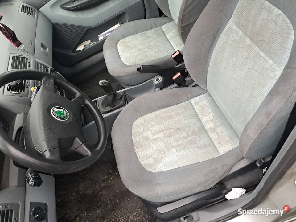 SPRZEDAM SKODE FABIE 14 MPI 276868km Turek