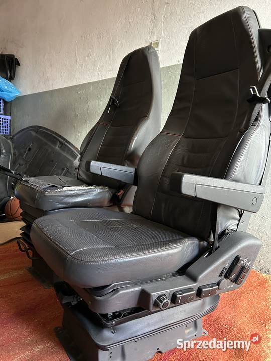 Fotele volvo fh 1613 sprawne Motoryzacja