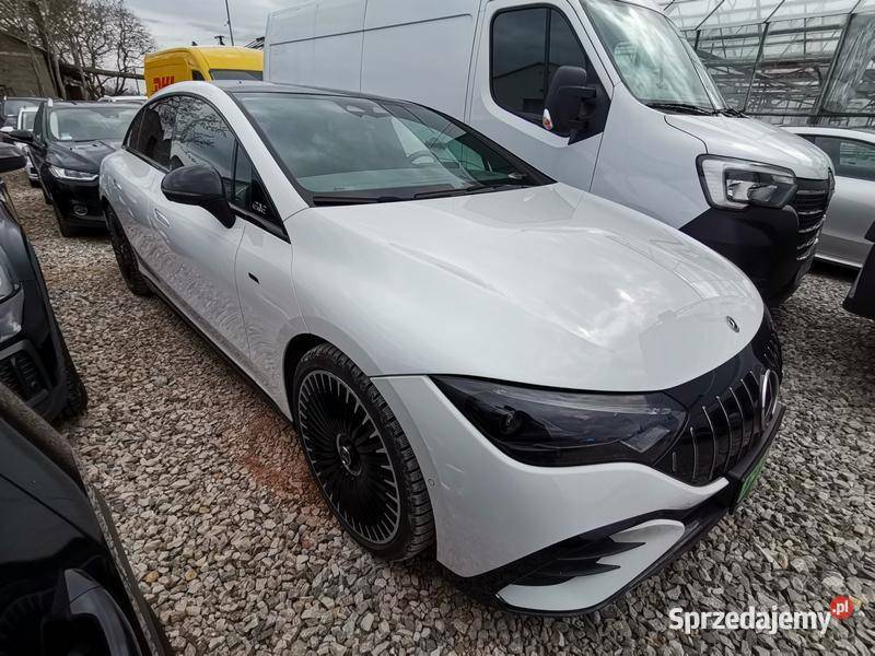 MERCEDESBENZ EQE 43 AMG 2022 EE 476 Klasa E