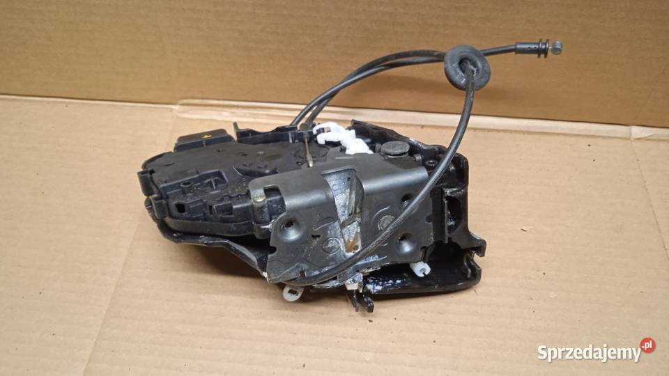 VOLVO C70 II CABRIO ZAMEK DRZWI PRAWY Zbierkowo