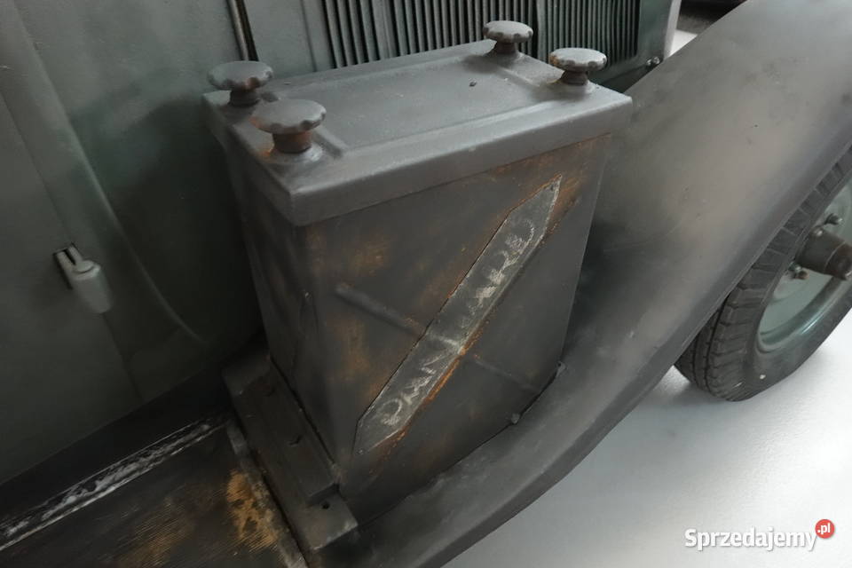 Citron C6F półciężarówka 1930 oryginał z piecem 2/3 Zgierz