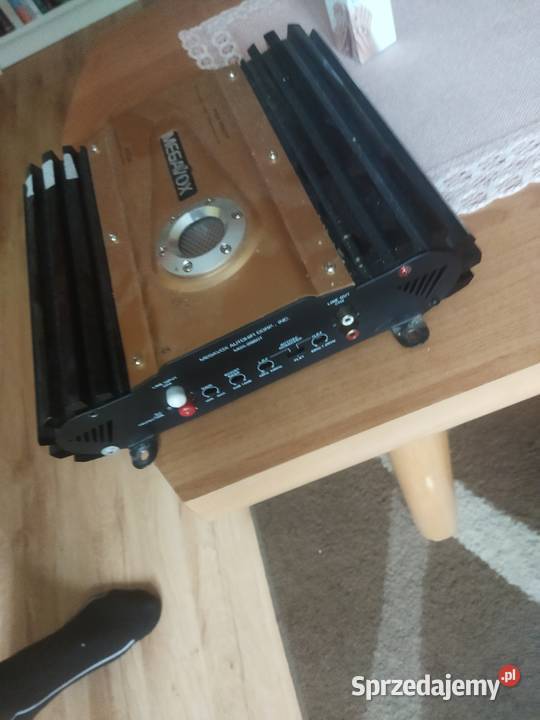 Sprzedam skrzynie basowa JBL 1200 b i wzmacniacz Gdańsk sprzedam