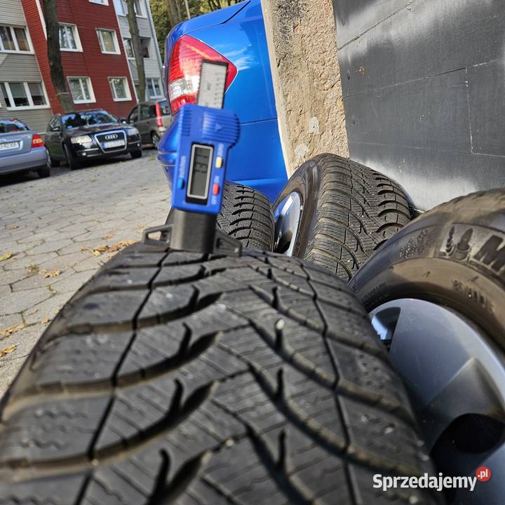 Sprzedam w ładnym stanie koła zimowe w r15 Lubin sprzedam