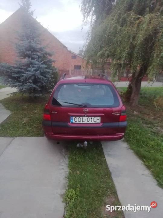OPEL VECTRA B 20 BENZYNA 136 AUTOMAT