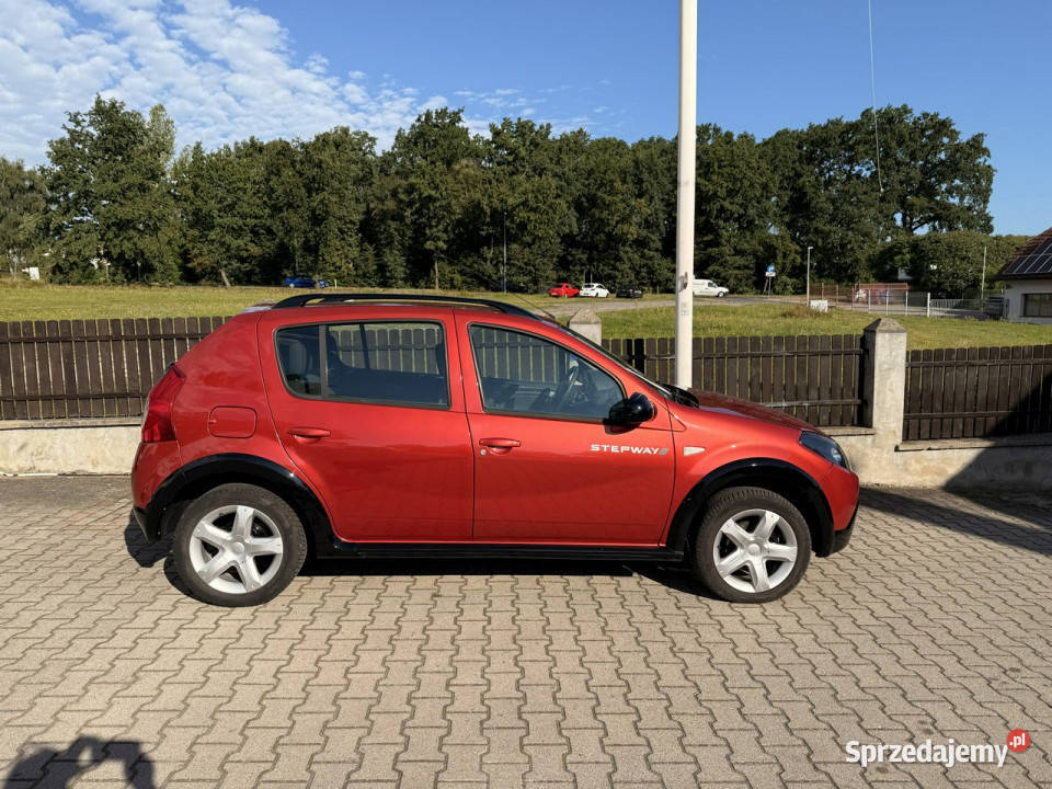 Dacia Sandero Stepway 16 benzyna 85 ładna świeżo aluminiowe felgi