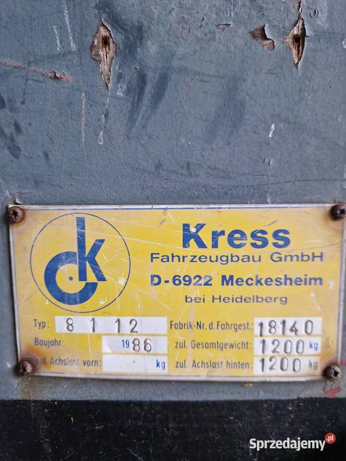 Przyczepka samochodowa Do samochodów osobowych Tomaszów Lubelski sprzedam