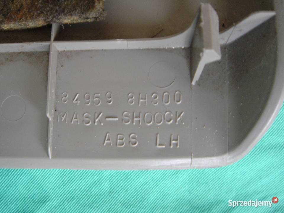 Nissan Xtrail dekielki amortyzatora tył Gorzów Wielkopolski