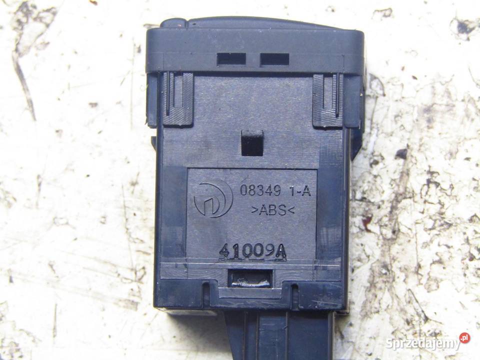 PANEL PRZYCISK ESP NISSAN QASHQAI J11 1KA0A osobowe