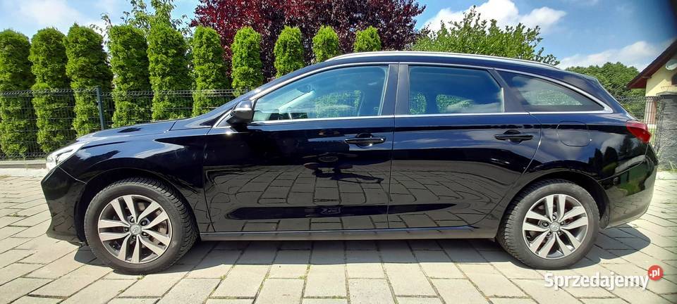 Hyundai i30 2018r 10 gdi kombiklimabogate 1000cm3