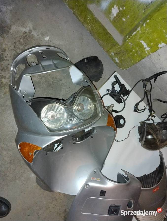 Aprilia Leonardo skuter Włochy Łazy