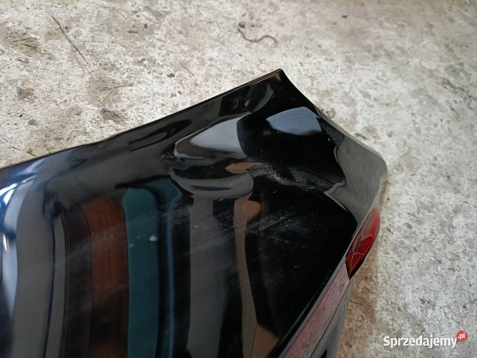 Lampy tył Toyota Yaris Cross uszkodzone Pyszków