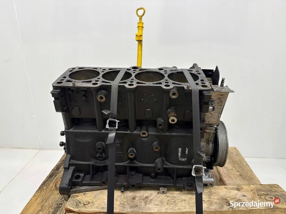 DÓŁ SILNIKA AVJ Audi A4 B6 18 T TURBO 150 blok
