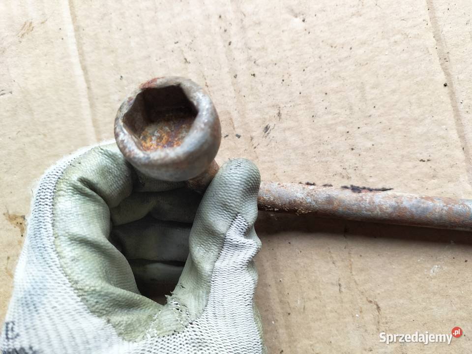 FIAT CINQUECENTO SEICENTO UNO KLUCZ DO KÓŁ sprzedam