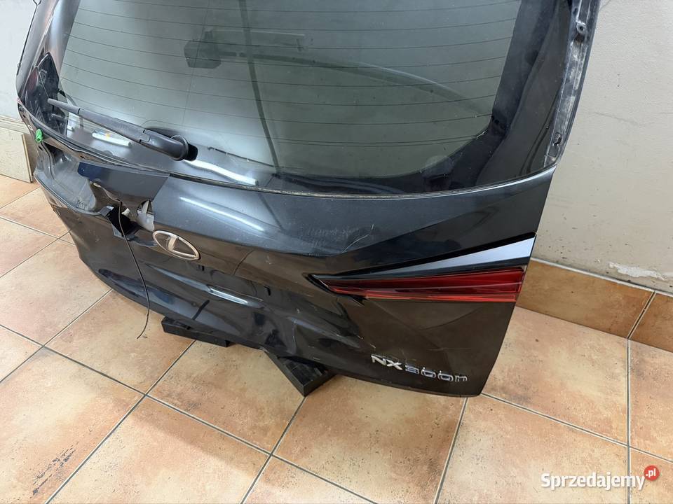 Klapa bagażnika lexus nx 2020